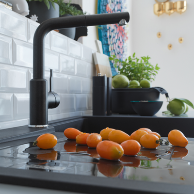 Load image into Gallery viewer, Franke Maris Kitchen Tap Urban L-Spout