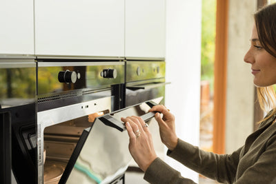 Load image into Gallery viewer, Franke Mythos Microwave - FMY 45 MW BK