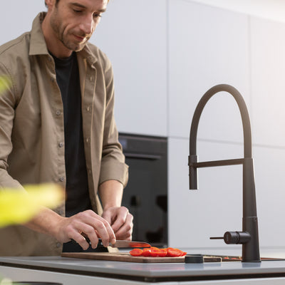 Load image into Gallery viewer, Franke Mythos Kitchen Tap Icon Semi Pro
